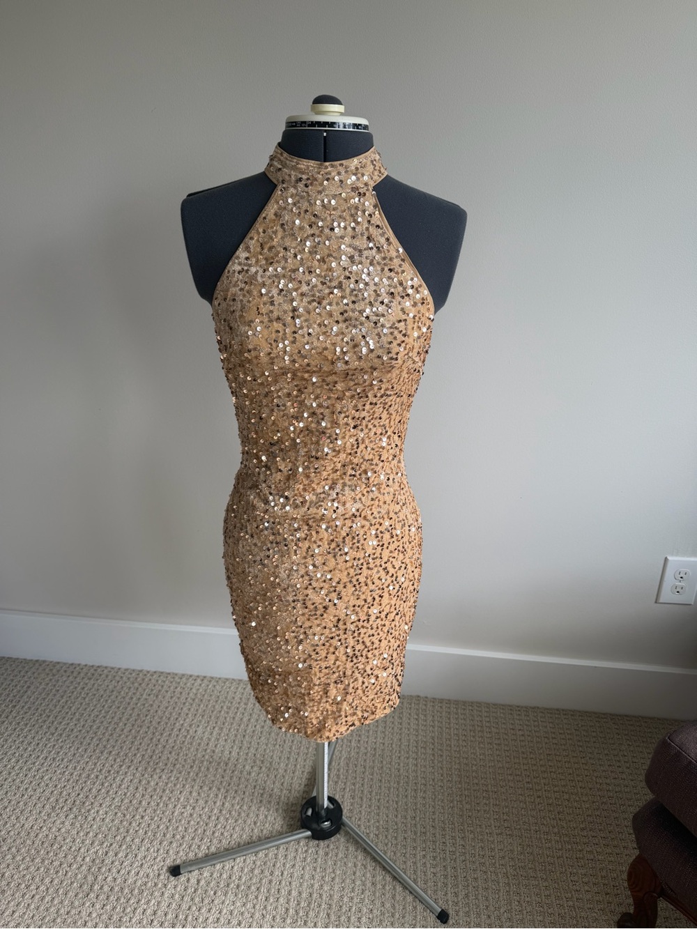 Sequin Halter Bodycon Dress in Champagne